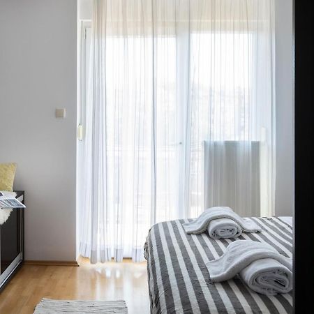 Spacious 2Bdr Apartment With A Cute Balcony Zagreb Extérieur photo