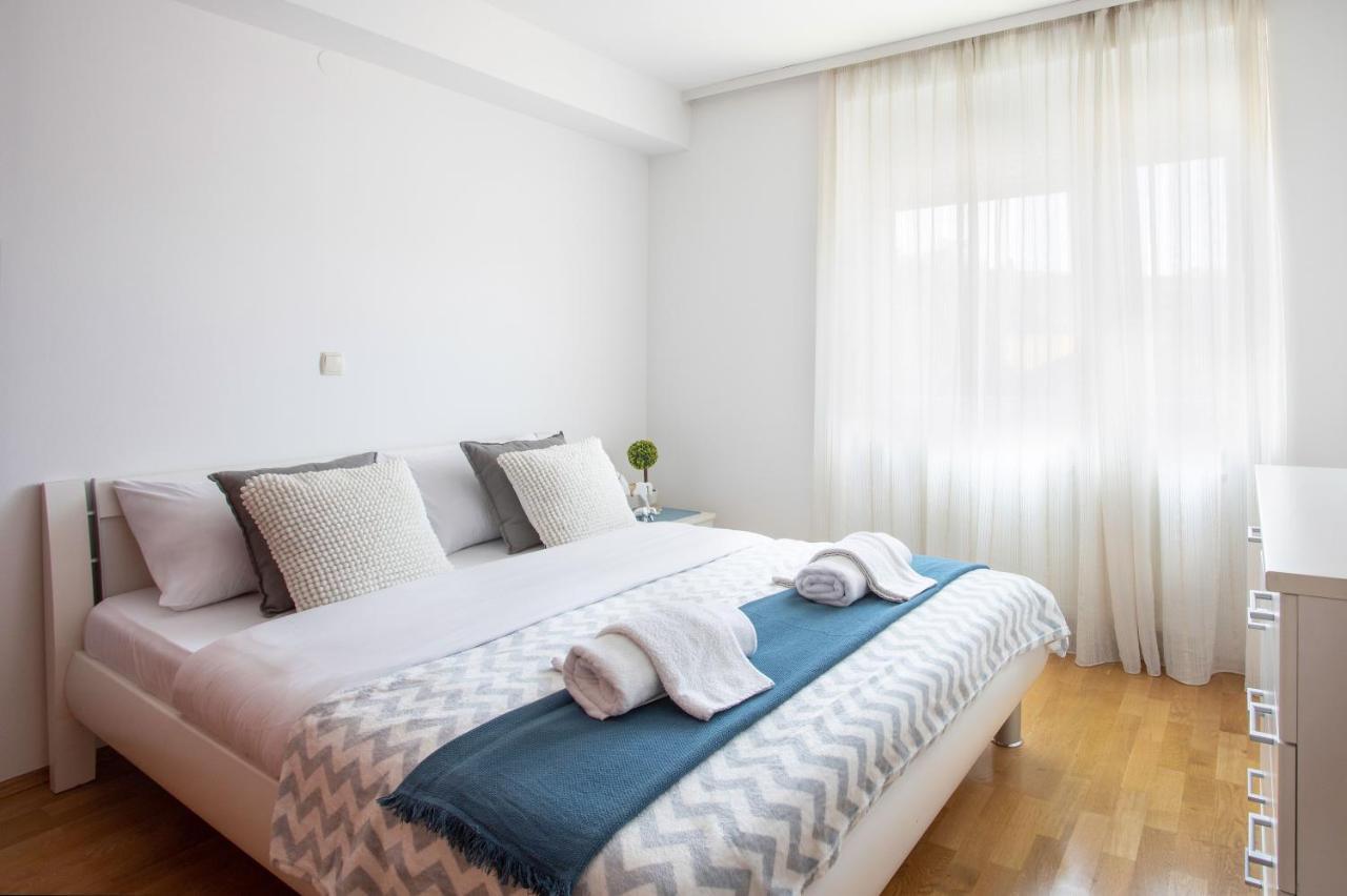 Spacious 2Bdr Apartment With A Cute Balcony Zagreb Extérieur photo