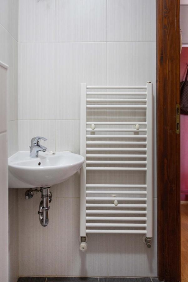 Spacious 2Bdr Apartment With A Cute Balcony Zagreb Extérieur photo